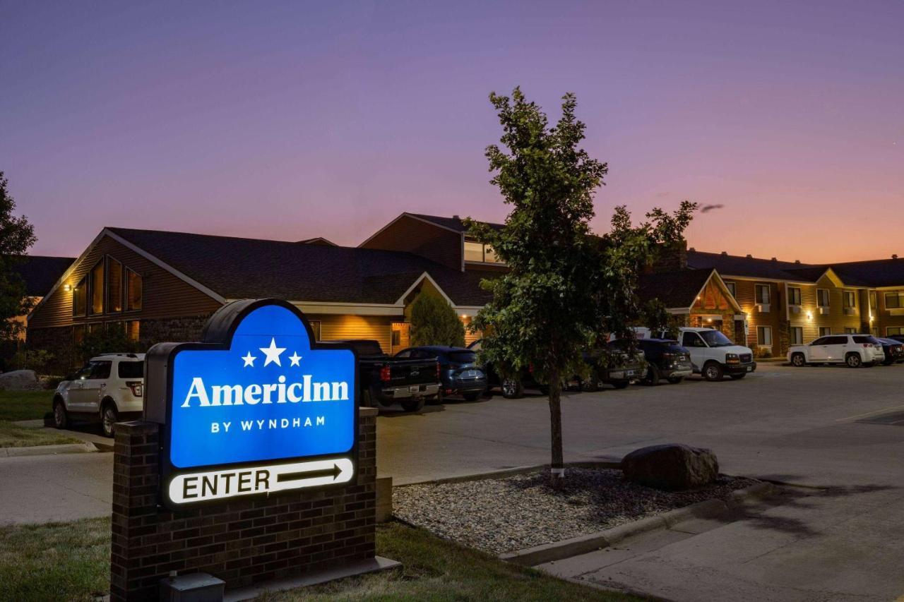 Americinn By Wyndham Aberdeen Event Center Exterior photo