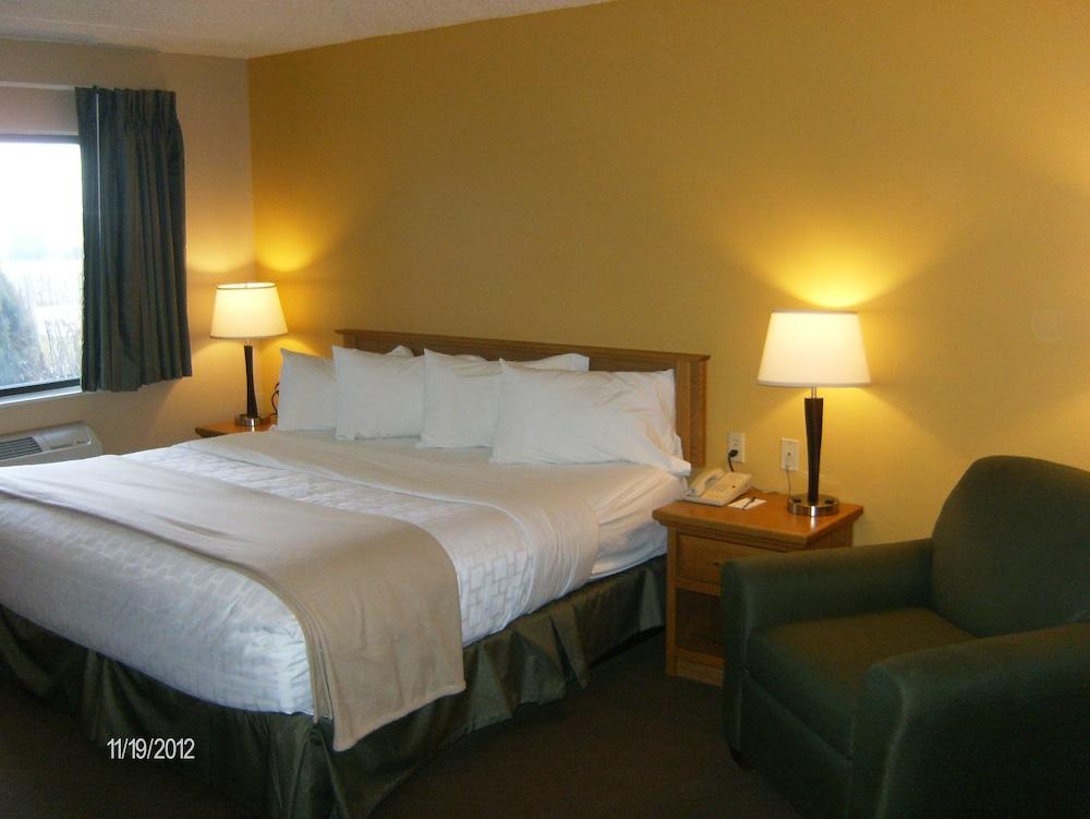 Americinn By Wyndham Aberdeen Event Center Exterior photo